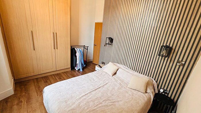 1 Bedroom Flat To Rent In Stroudley Walk, London, E3