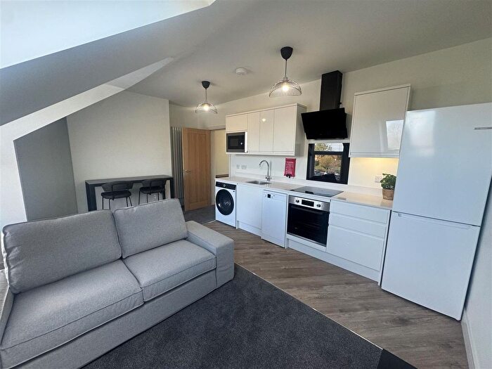 1 Bedroom Flat To Rent In Stratford Road, West Bridgford, NG2