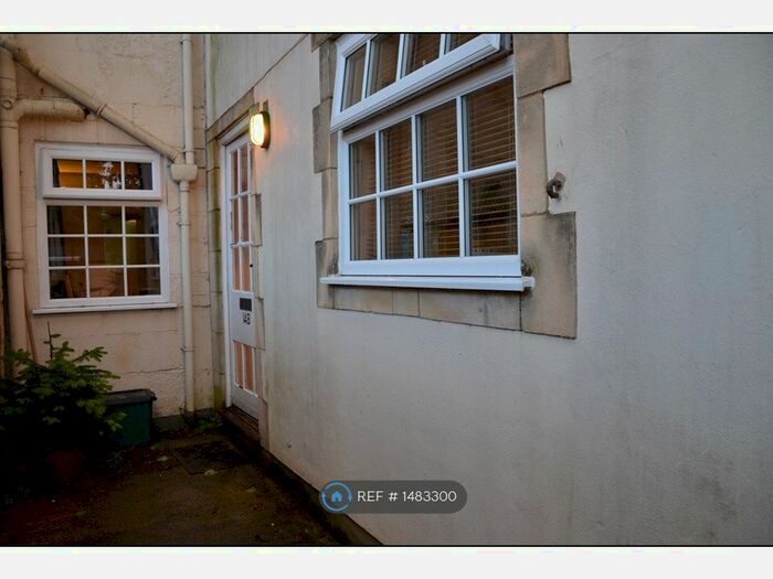 2 Bedroom Flat To Rent In Widcombe, Bath, BA2