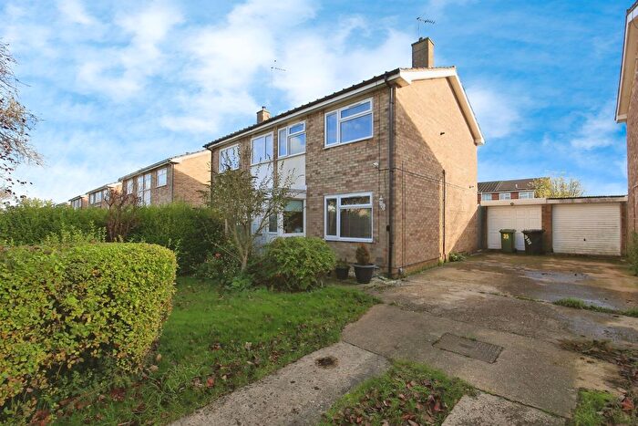 2 Bedroom Semi Detached House For Sale In Bozeat Way, Peterborough, PE3