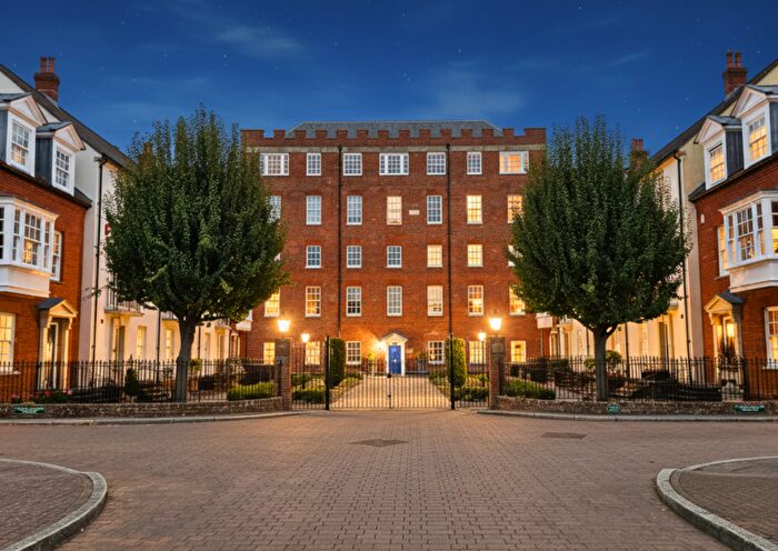 2 Bedroom Apartment For Sale In Crane Bridge Road, Salisbury, SP2