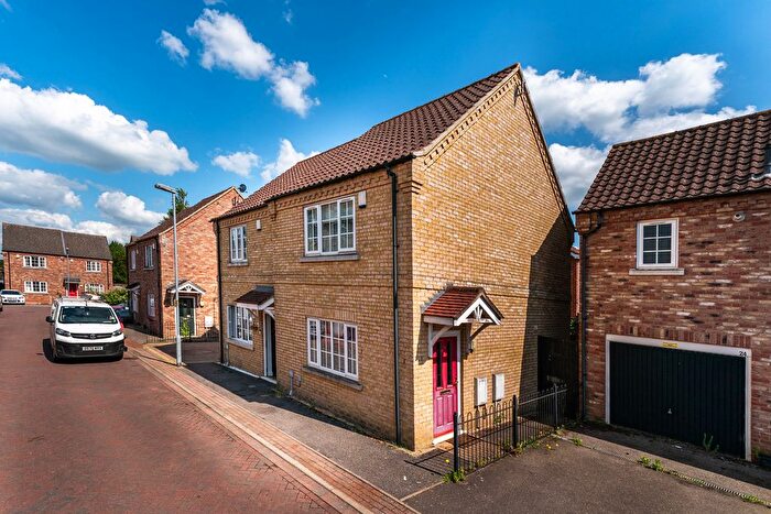 2 Bedroom Semi-Detached House For Sale In Steeple View, Wisbech, PE13