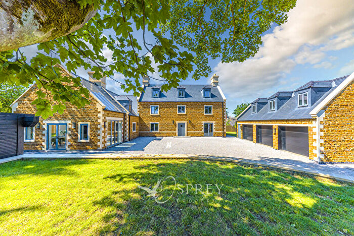 6 Bedroom Detached House For Sale In Church Lane, Ridlington, Oakham, LE15
