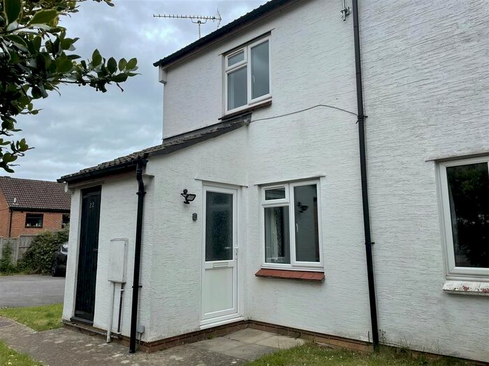 2 Bedroom End Of Terrace House To Rent In Addymore, Cam, Dursley, GL11