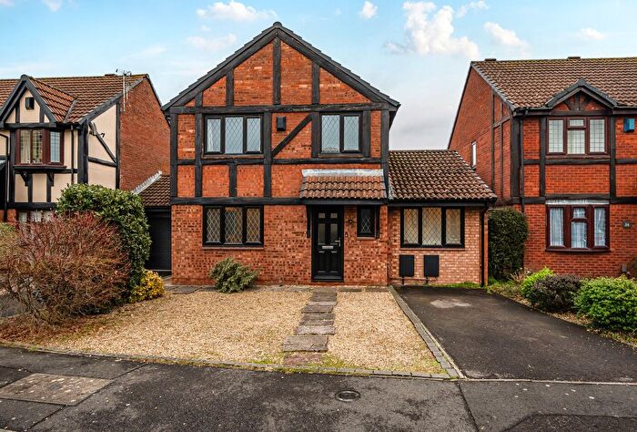 4 Bedroom Detached House For Sale In Homefield, Yate, Bristol, Gloucestershire, BS37