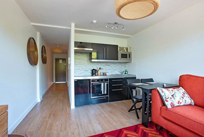 1 Bedroom Apartment To Rent In Portcullis House, Platform Road, SO14