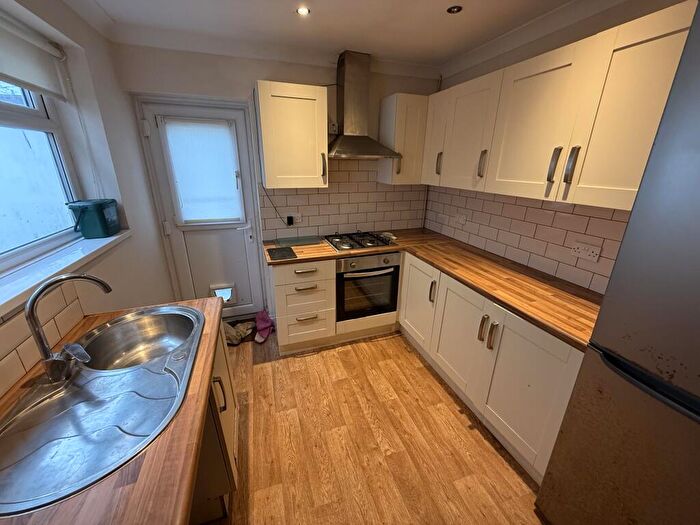 2 Bedroom Terraced House To Rent In Oystermouth Road, City Centre, SA1