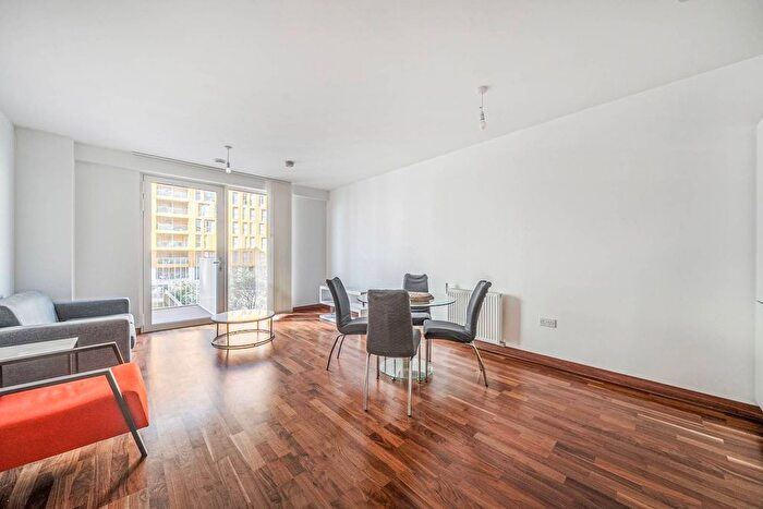 2 Bedroom Flat To Rent In Cyrus Field Street, Greenwich, London, SE10