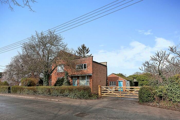 4 Bedroom Detached House For Sale In Ferry Lane, West Row, Bury St. Edmunds, IP28