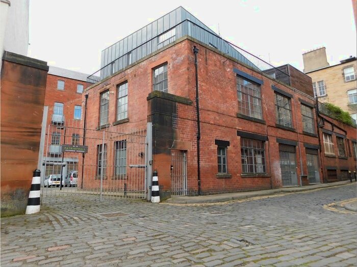 1 Bedroom Flat To Rent In Patriothall, Stockbridge, Edinburgh, EH3