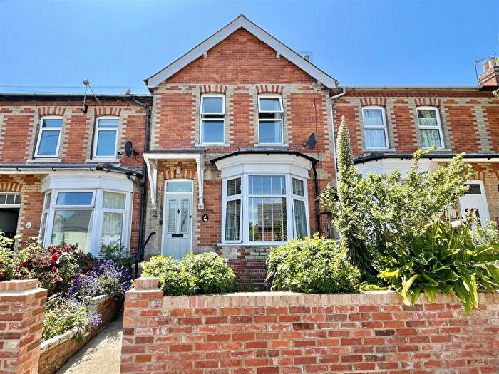 3 Bedroom House For Sale In High Street, Wyke Regis, Weymouth, DT4