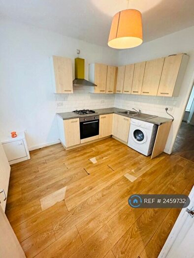 3 Bedroom Terraced House To Rent In Ukraine Road, Salford, M7