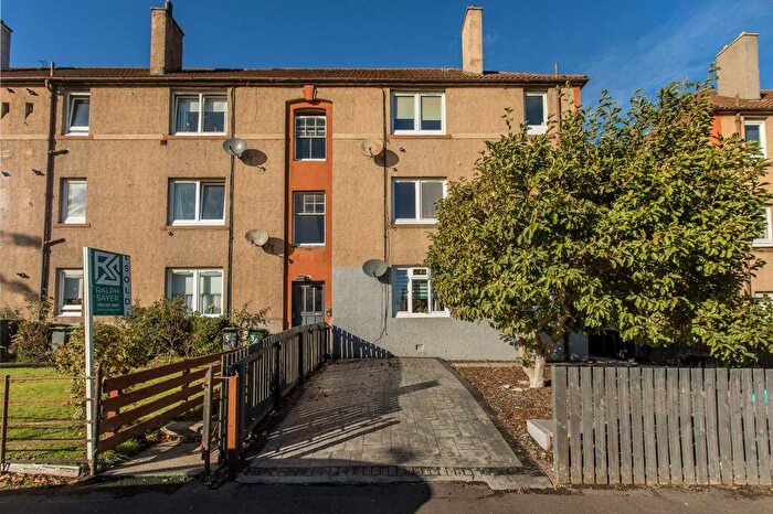 2 Bedroom Flat For Sale In / Northfield Farm Avenue, Northfield, Edinburgh, EH8