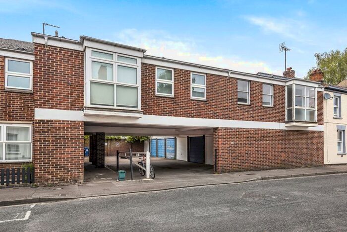 2 Bedroom Apartment To Rent In Cardigan Street, Jericho, OX2