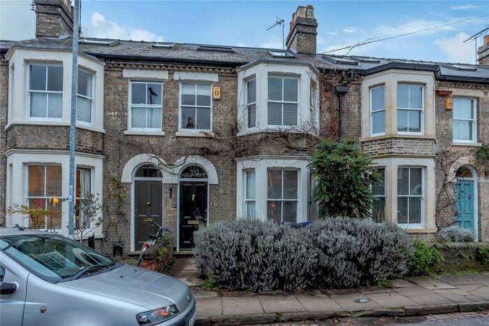 3 Bedroom Terraced House To Rent In Herbert Street, Cambridge, CB4