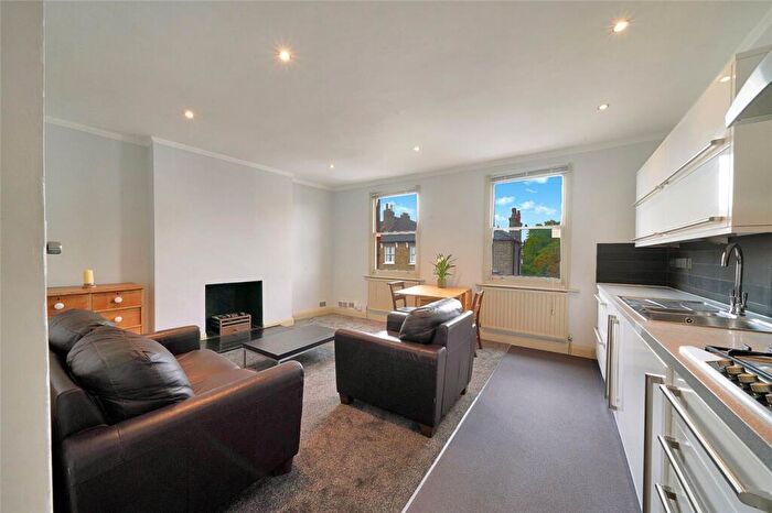 1 Bedroom Apartment For Sale In Woodsome Road, London, NW5