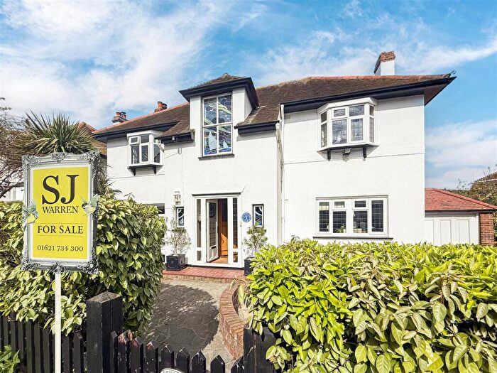 3 Bedroom Detached House For Sale In High Street, Burnham-On-Crouch, CM0