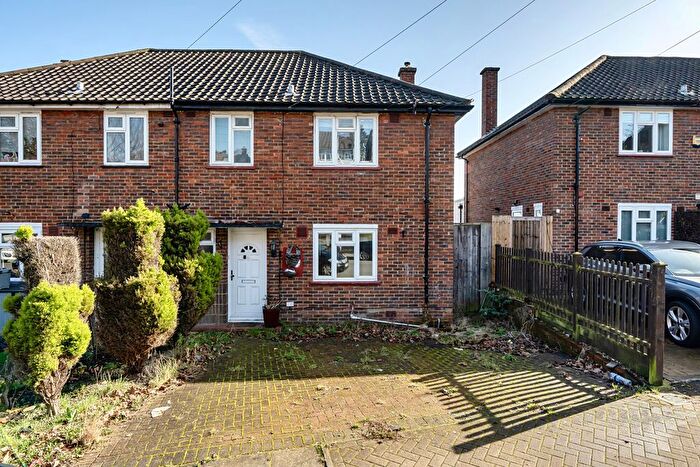 3 Bedroom Semi Detached House For Sale In Panmure Road, Sydenham, London, SE26