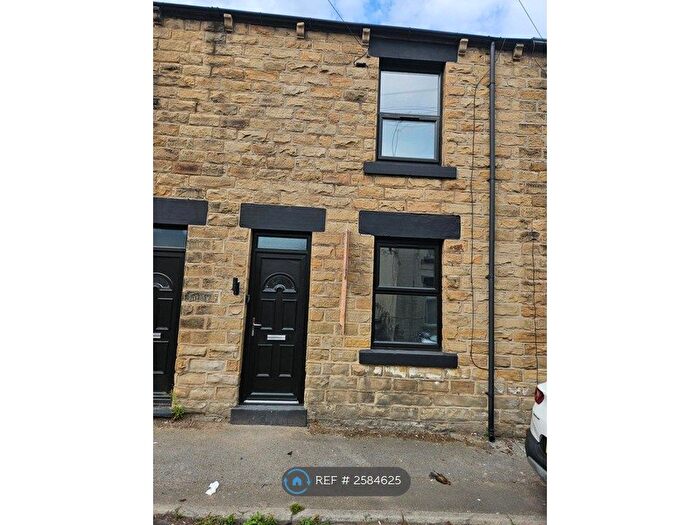 2 Bedroom Terraced House To Rent In Oxford Street, Stairfoot, Barnsley, S71