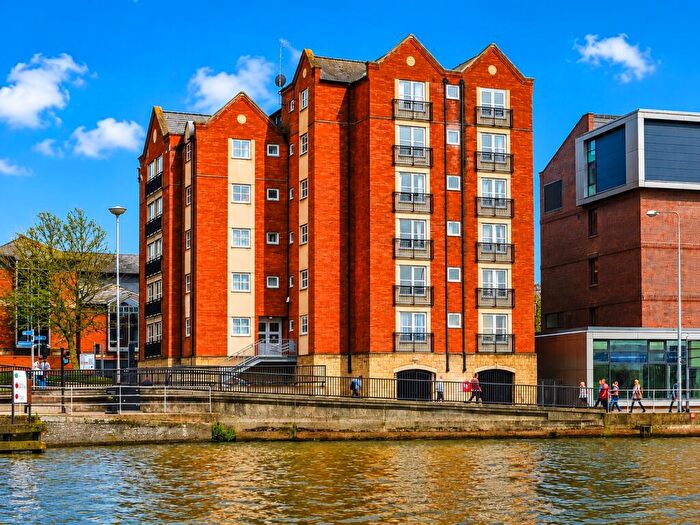 2 Bedroom Flat For Sale In Grantavon House, Lincoln, LN5