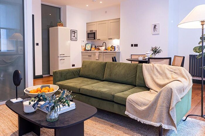 2 Bedroom Flat To Rent In The James, Manchester, M4