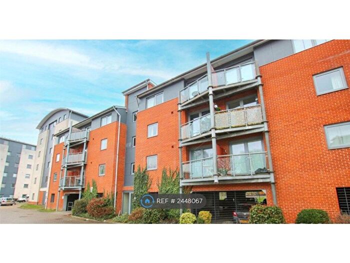 1 Bedroom Flat To Rent In De Grey Road, Colchester, CO4