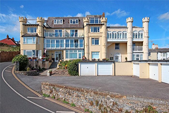 3 Bedroom Penthouse For Sale In Castle Hill, Seaton, Devon, EX12