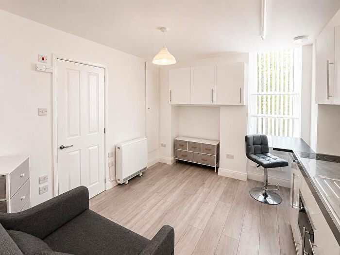 Studio To Rent In The Approach, Orpington, Kent, BR6