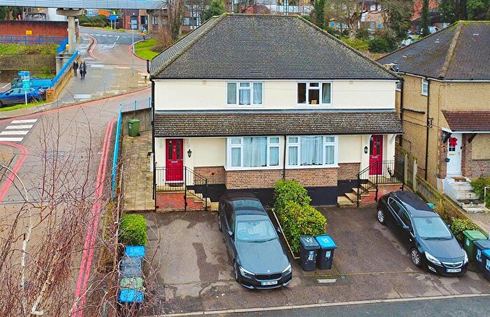 2 Bedroom Maisonette For Sale In Maynard Road, Hemel Hempstead, HP2