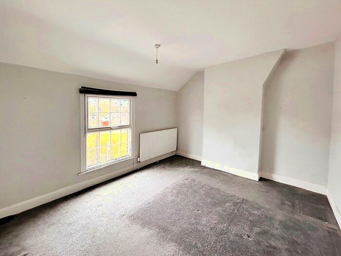 3 Bedroom End Of Terrace House To Rent In Normanby Road, Thealby, Scunthorpe, Lincolnshire, DN15
