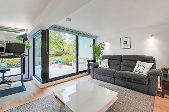 2 Bedroom Town House For Sale In Rhodes Street, Park Hill, Sheffield, S2