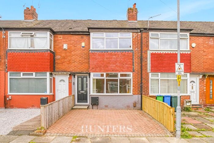 2 Bedroom Terraced House For Sale In Green Street, Middleton, M24
