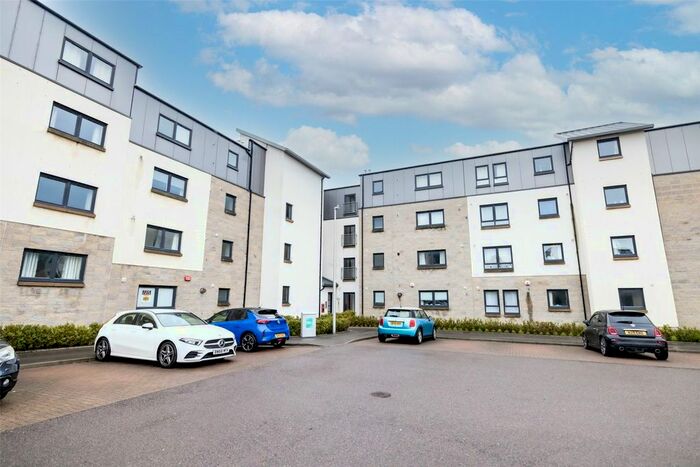 2 Bedroom Flat To Rent In Cordiner Place, Hilton, Aberdeen, AB24