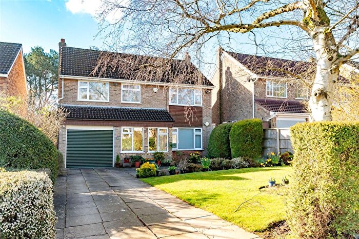4 Bedroom Detached House For Sale In Stirling Crescent, Horsforth, Leeds, LS18