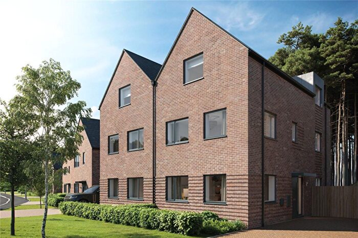 3 Bedroom Semi-Detached House For Sale In Elmstead, Nine Mile Ride, Wokingham, RG40