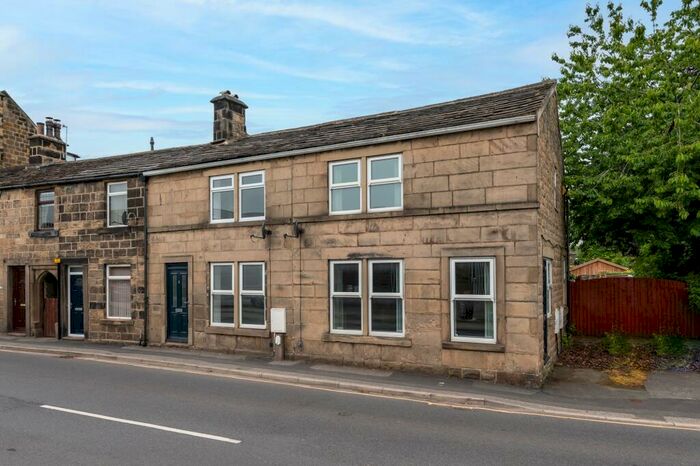2 Bedroom House To Rent In Gay Lane, Otley, Uk, LS21