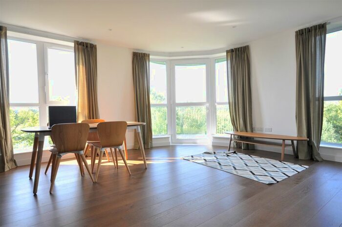 3 Bedroom Flat To Rent In Grayston House, Kidbrooke Village, Astell Road, SE3