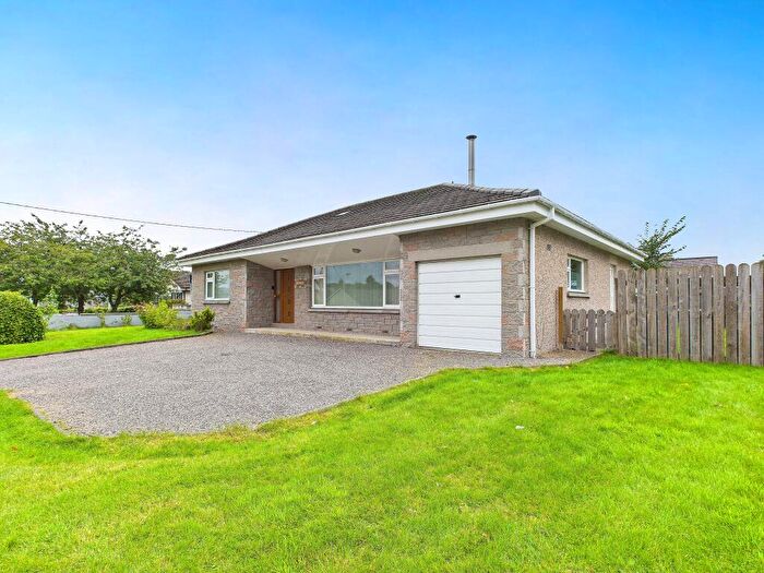 3 Bedroom Bungalow For Sale In Glen Road, Newtonmore, PH20