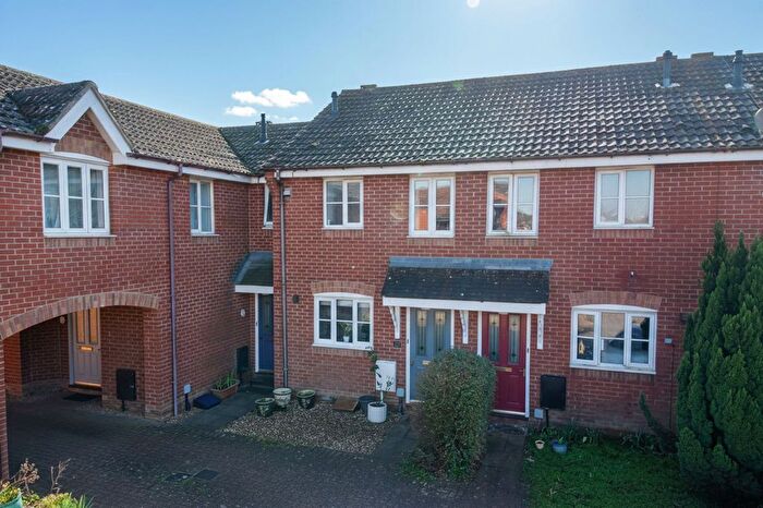 2 Bedroom Terraced House For Sale In Esprit Close, Wymondham, NR18