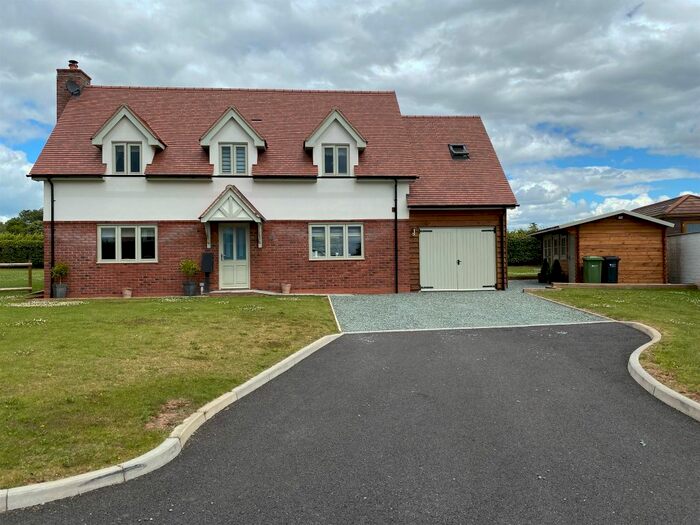 3 Bedroom Detached House For Sale In Grafton Lane, Grafton, Hereford, HR2