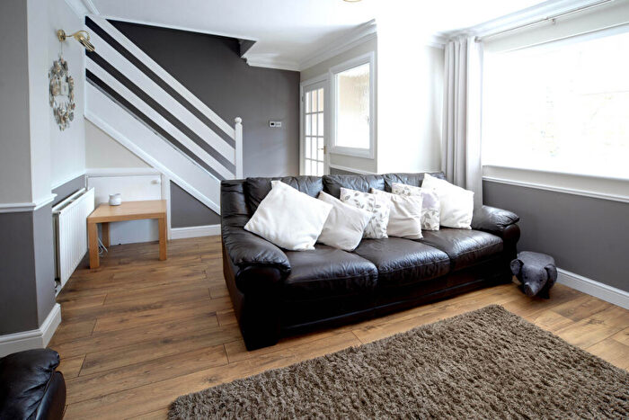 2 Bedroom Terraced House For Sale In Lyall Way, Gillingham, ME8