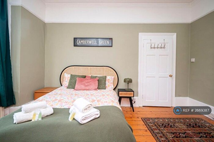 4 Bedroom Maisonette To Rent In Crofton Road, London, SE5