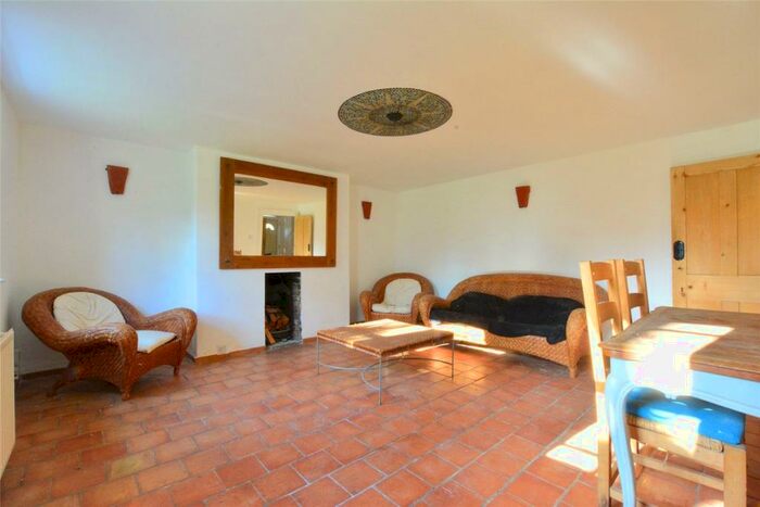 2 Bedroom Apartment To Rent In Shooters Hill Road, London, SE3