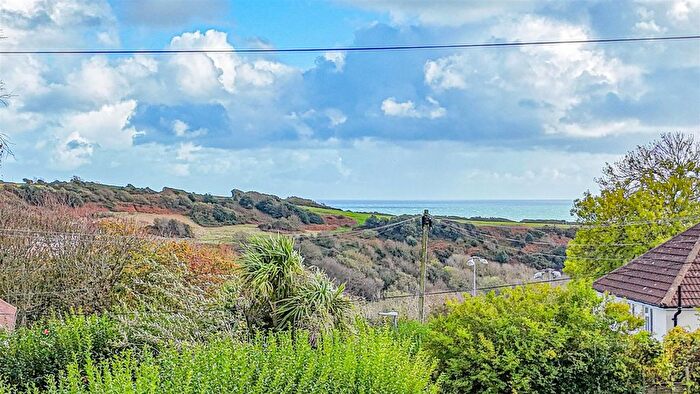 3 Bedroom End Terrace House For Sale In Bembrook Road, Hastings, TN34