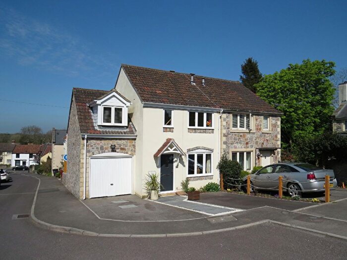 4 Bedroom Semi-Detached House To Rent In School Close, Banwell, North Somerset, BS29