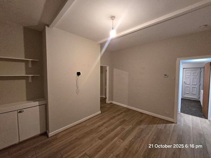 4 Bedroom End Of Terrace House For Sale In Wren Street, Burnley, BB12