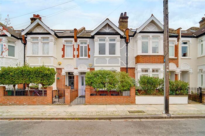 5 Bedroom Terraced House To Rent In Muncaster Road, London, SW11