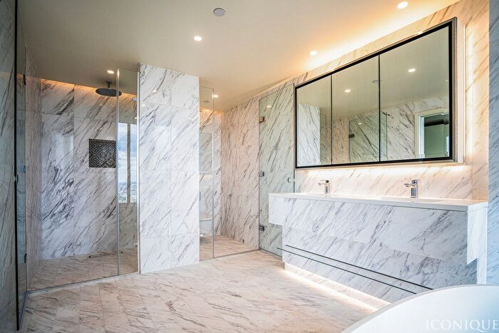 5 Bedroom Penthouse For Sale In Bondway, London, SW8