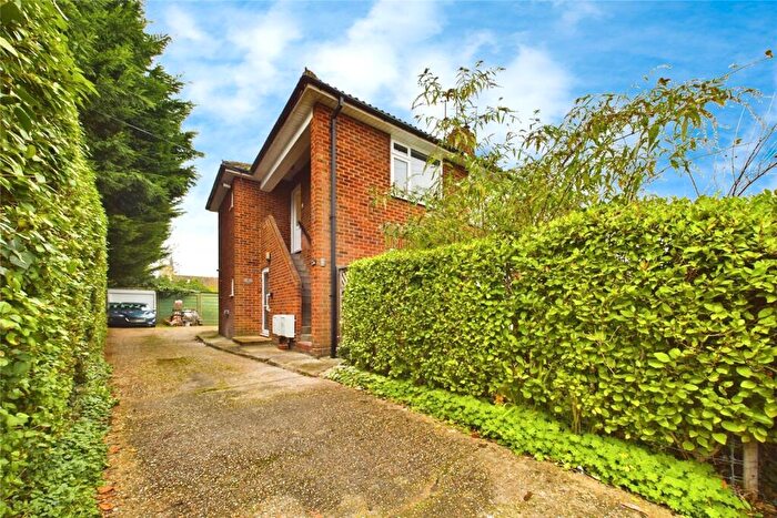 2 Bedroom Maisonette To Rent In Crown Lane, Theale, Reading, Berkshire, RG7