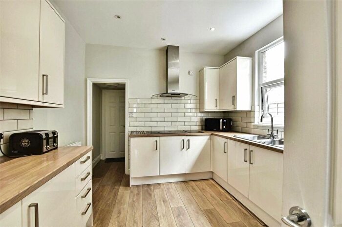 Flat To Rent In Hastings Road, Maidstone, ME15